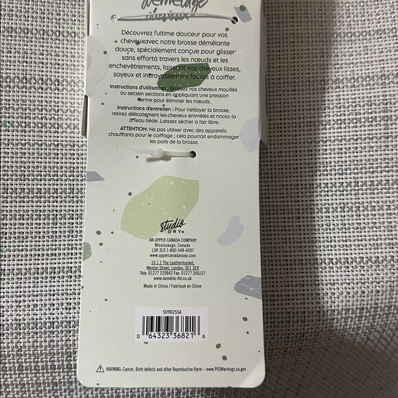 Studio Dry Sage Green White Detangling Hair Brush - Picture 6 of 7